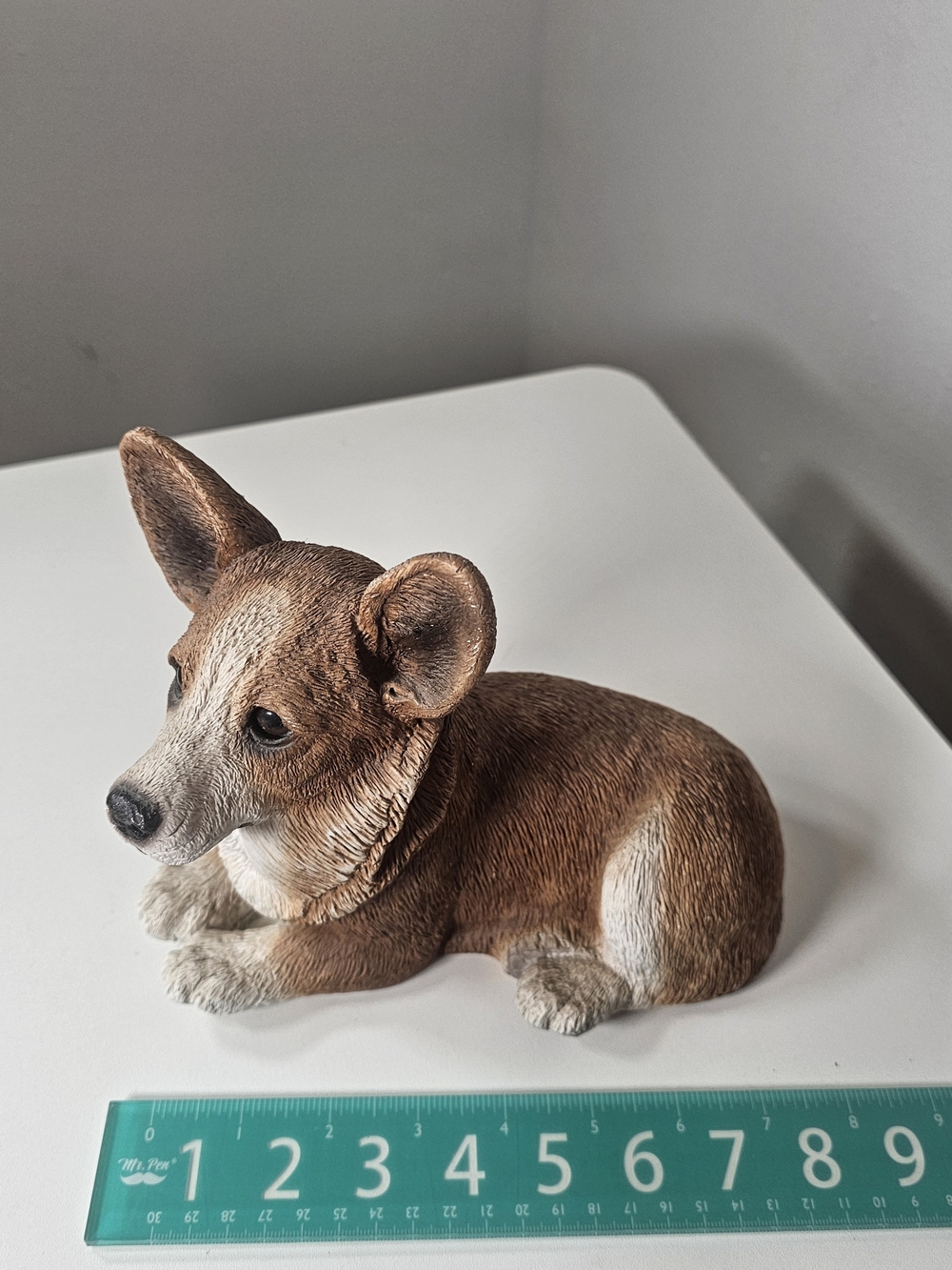 Sandicast Original Size Red Pembroke Welsh Corgi Sculpture, Sitting - Picture 6 of 7